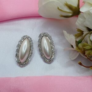 pearl studs